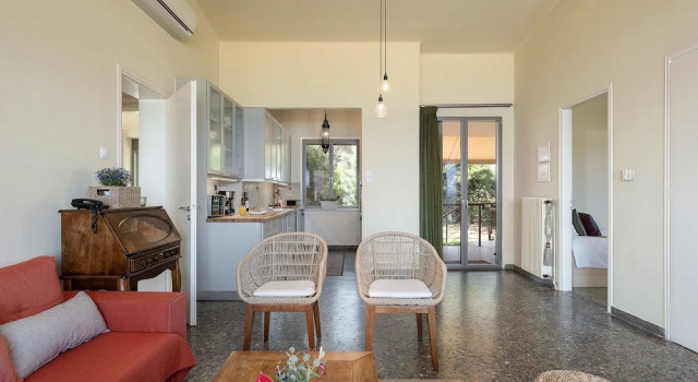 Вилла The House By The Sea
