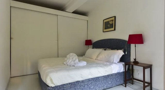 Monti Secret Garden Apartment