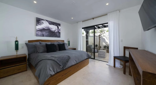 Cabo Beach Cottage, Oceanview, 35 off Quivira Golf - Direct Access to the Beach, Varaa Huoneisto Cabo San Lucas 