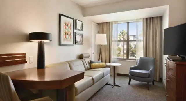 Четырёхместный люкс Residence Inn San Diego North/San Marcos