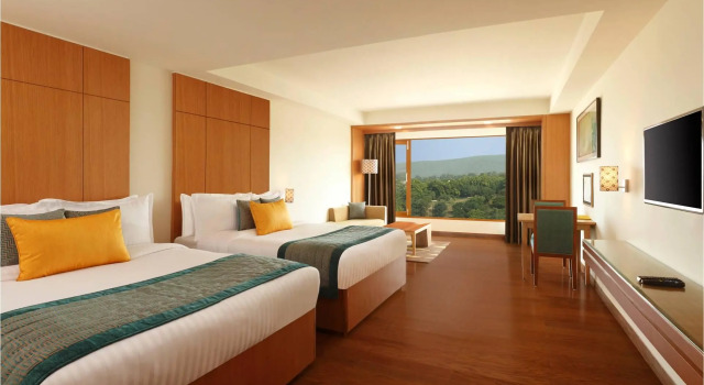 Номер Standard с красивым видом из окна Lemon Tree Hotel, Dehradun