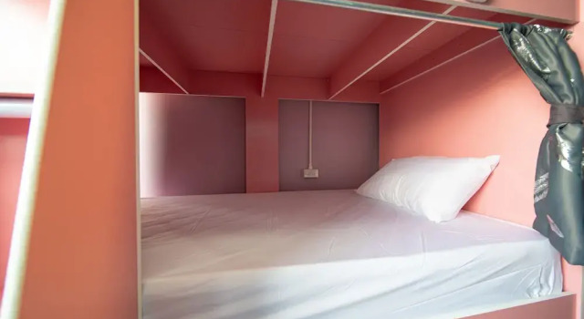 UrbanNest Hostel