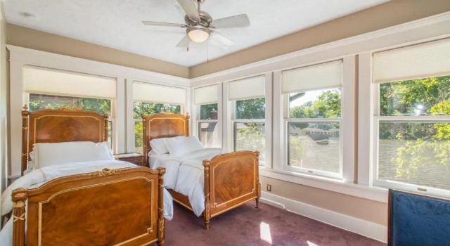 Люкс с 3 комнатами Marthas Bed and Breakfast