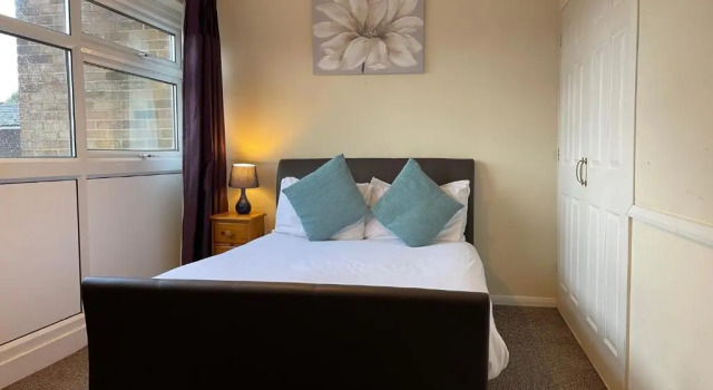 Коттедж Heart of Canterbury Holiday Home Sleeps 7 Wifi