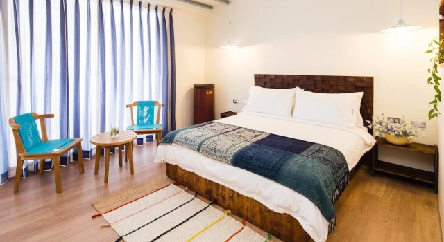Двухместный номер Deluxe с балконом и рядом с пляжем Haku Beach Days Inn