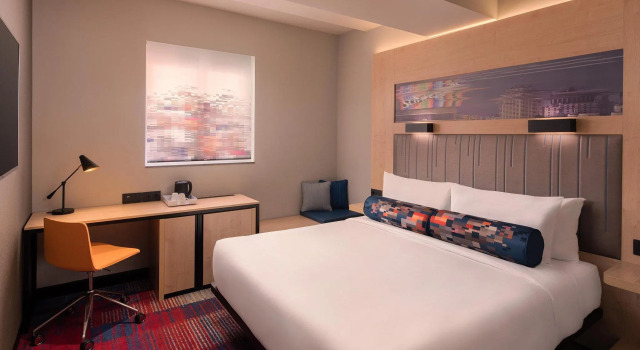 Двухместный номер Standard Aloft by Marriott Madrid Gran Via
