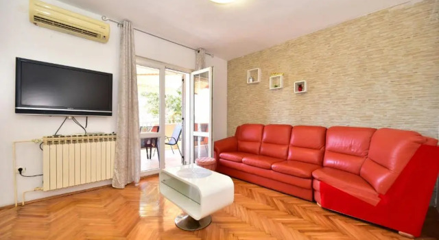 L&L Holiday Apartment