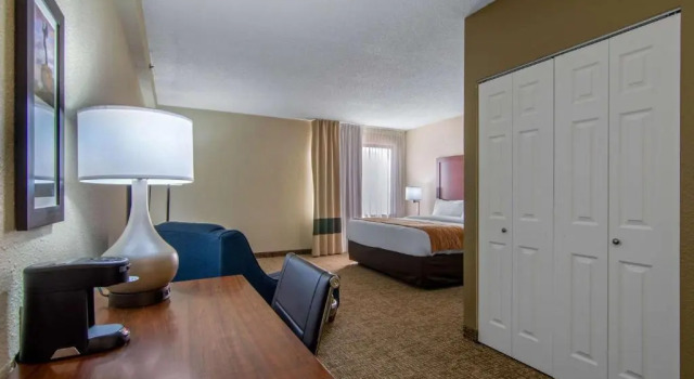 Номер Standard Comfort Inn & Suites Wichita Northeast