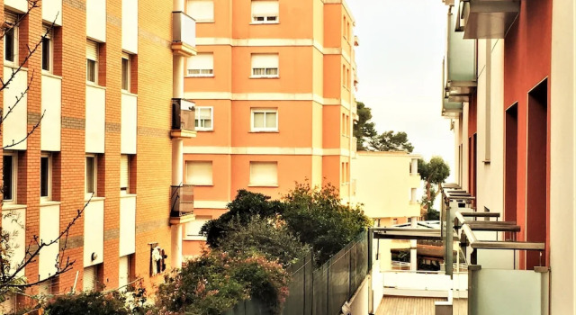 Lloret Beach Apartments, Varaa Huoneisto Hotellit Costa Brava pysäköinnillä, Pysäköinti