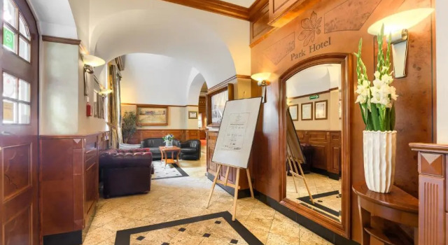 Park Hotel, Забронировать Отель Отели Щецина с завтраком, рядом с Кафедральный собор Св. Иакова апостола, Завтраки