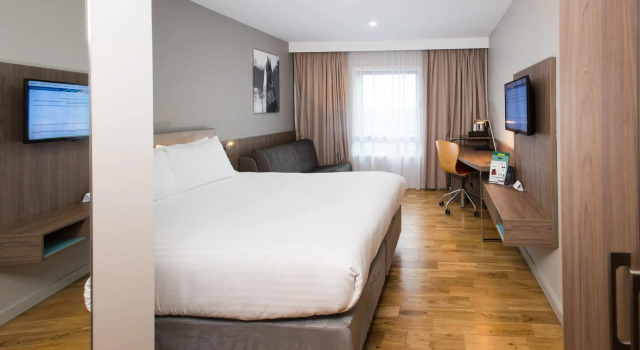 Двухместный номер Standard Holiday Inn London West by IHG