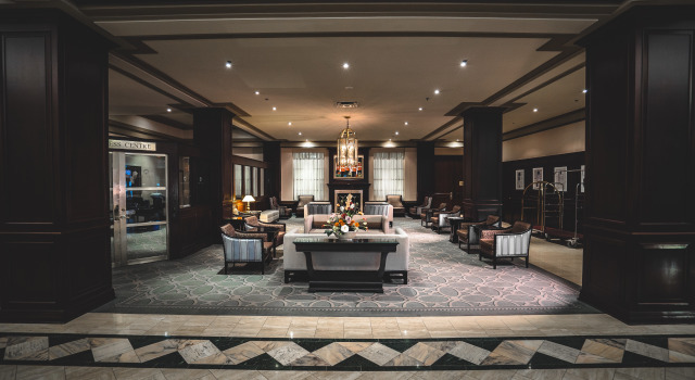 Lord Elgin Hotel