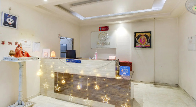 FabHotel Regent Inn - Nr SkyWalk Bridge, Забронировать Отель Недорогие отели штата Махараштры, недорого