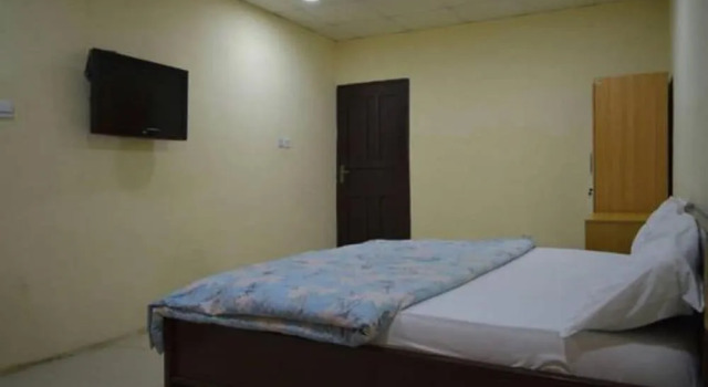 Whitebrook Suites and Bar