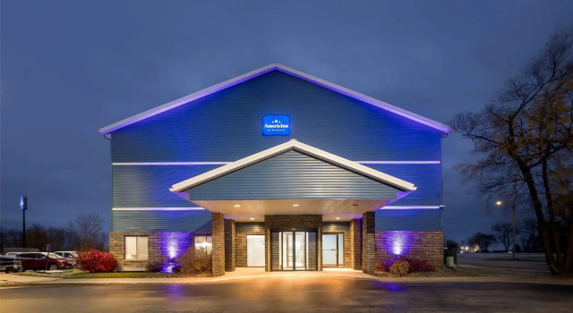 AmericInn by Wyndham Columbus Wisconsin