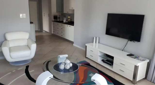 51 Trafford, Buchen Sie Hotel Hotels in George mit Parkplatz, Parkplätze