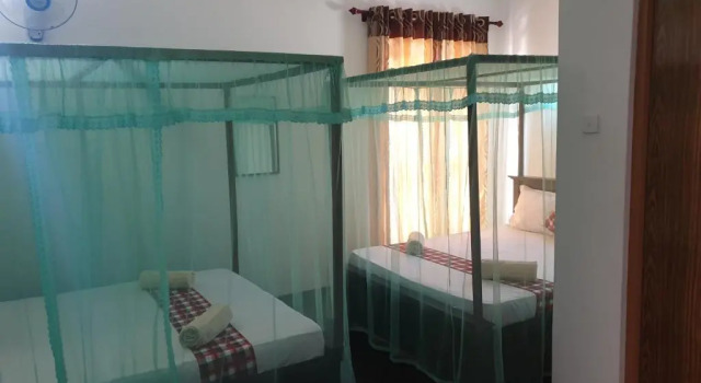 Семейный номер с балконом Village Star Rest-Mirissa