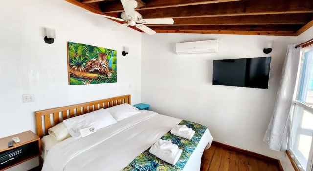 Номер Standard рядом с пляжем Maya Beach Hotel