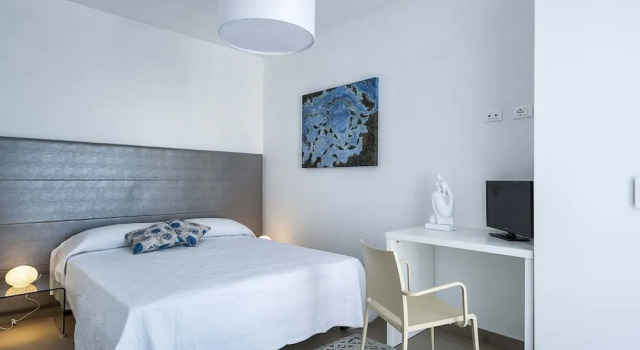Lisca Bianca, Book Vacation Home Hotels in Sicily with Parking, Parking