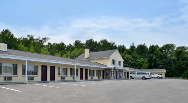 Americas Best Value Inn Providence-North Scituate, Забронировать Мини-отель Норт-Сайчуат штат Род-Айленд