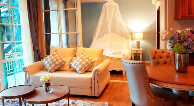 Pool Access Autumn Hua Hin