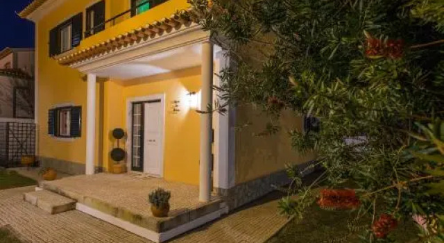 Casa da Póvoa, Foglalás Szálloda Mafra Centro