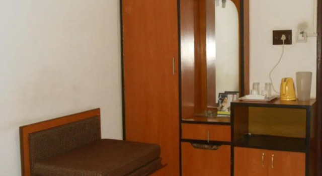 Innra Hotel, Prenota Hotel Calcutta 