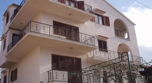 Апартаменты c 1 комнатой с балконом и с видом на море Apartments Ivanka