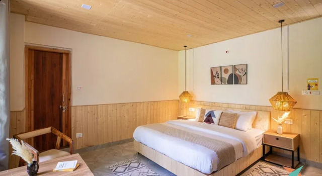 Zostel Homes Tirthan - Gushaini, Book Pension Banjar Himachal Pradesh