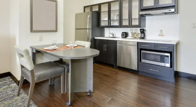 Двухместный номер Standard c 1 комнатой Candlewood Suites Dallas NW - Farmers Branch by IHG