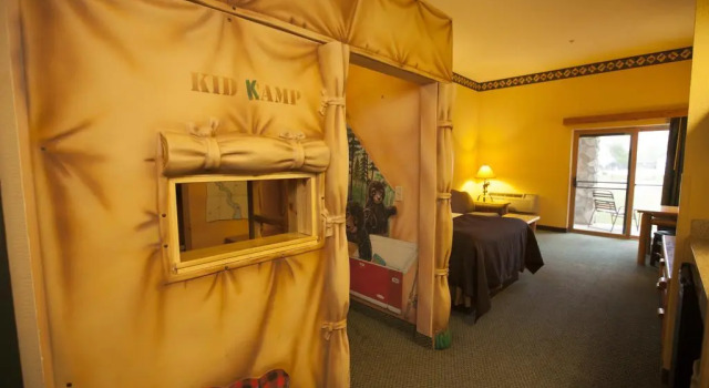 Люкс Great Wolf Lodge Kansas City