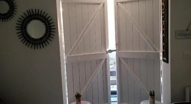 Студия Joli studio res au calme en rez de jardin à Bandol.