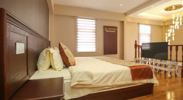 Люкс Premier Yuejingwan Holiday Hotel