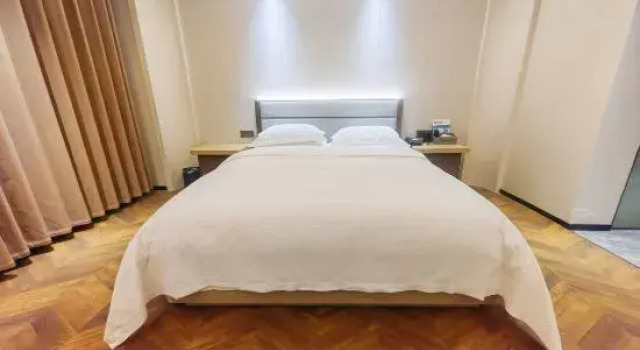 Люкс Business Ordos Yellow River·Sunshine Hotel (Yinken Park Branch, Dalate Banner)