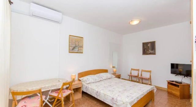 Студия Apartments Gogi