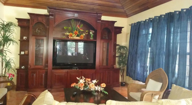 Grand Colony Island Villas, Забронировать Отель Отели Сан-Педро 5 звезд, 5*
