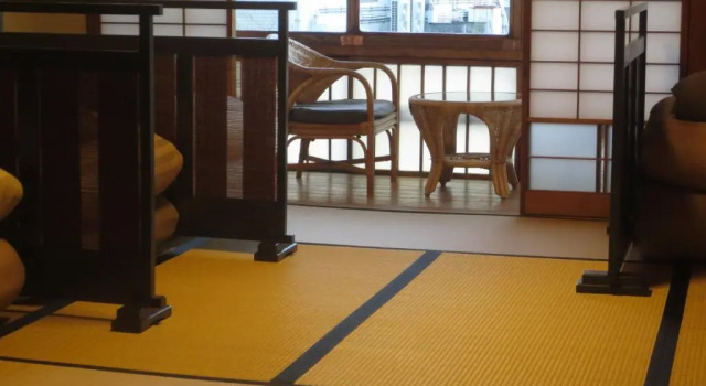 Кровать в общем номере Ks House Ito Onsen - Historical Ryokan Hostel