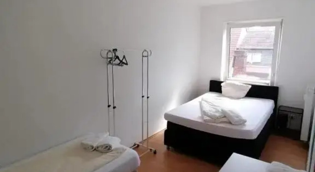 Apartment mit 3 Schlafzimmer, Забронировать Апартаменты/квартира Апартаменты Кайзерслаутерн, рядом с Церковь Святого Мартина, Апартаменты/квартира
