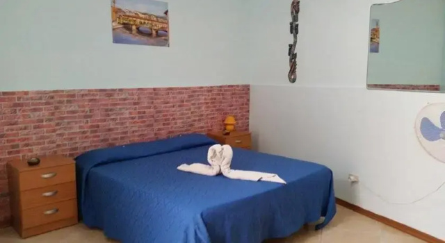 Giuffres Rooms