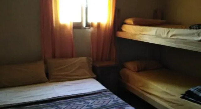 Коттедж с 3 комнатами с красивым видом из окна Tree House Hostel