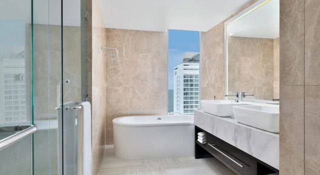 Двухместный номер Premier с видом на океан Sheraton Colombo Hotel