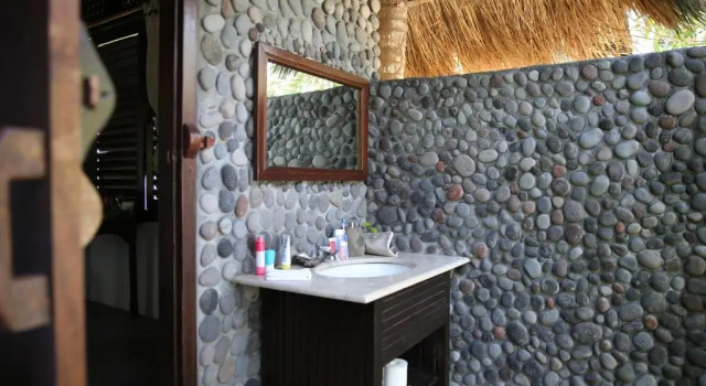 Бунгало c 1 комнатой с красивым видом из окна The Palms - Seraya Shores Retreat Bali