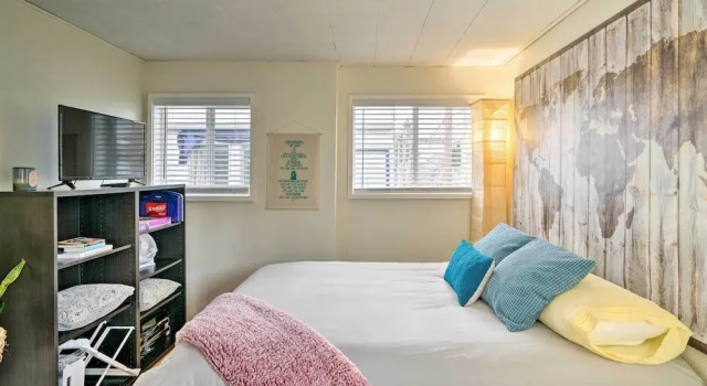 Portland Floating Home Getaway with Sauna, Reserva ahora Hotel Portland Willamette Valley