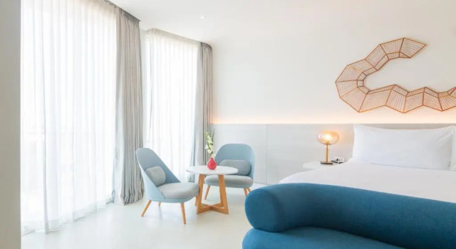 Люкс с видом на город Отель VELA Dhi Udon Thani Hotel