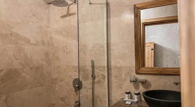 Трёхместный номер Standard Cave Hotel Saksagan