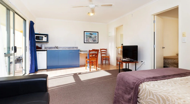 Люкс Elliotts Kapiti Coast Motor Lodge