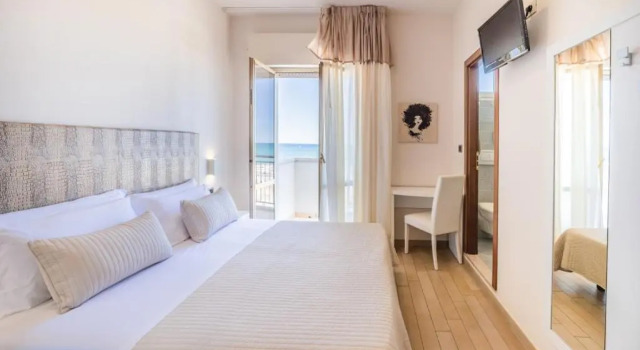 Двухместный номер Standard с балконом и с видом на море Hotel Soraya