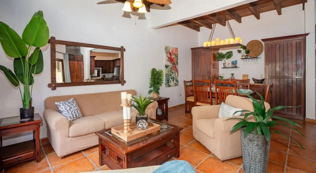 Gecko Getaway 2 Bedroom Condo by RedAwning, Rezerwuj Apartament Roatán 