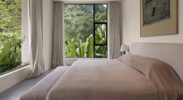 Люкс с видом на озеро LUX* Chongzuo, Guangxi