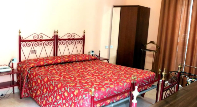 Standaard Tweepersoonskamer Hotel Italia